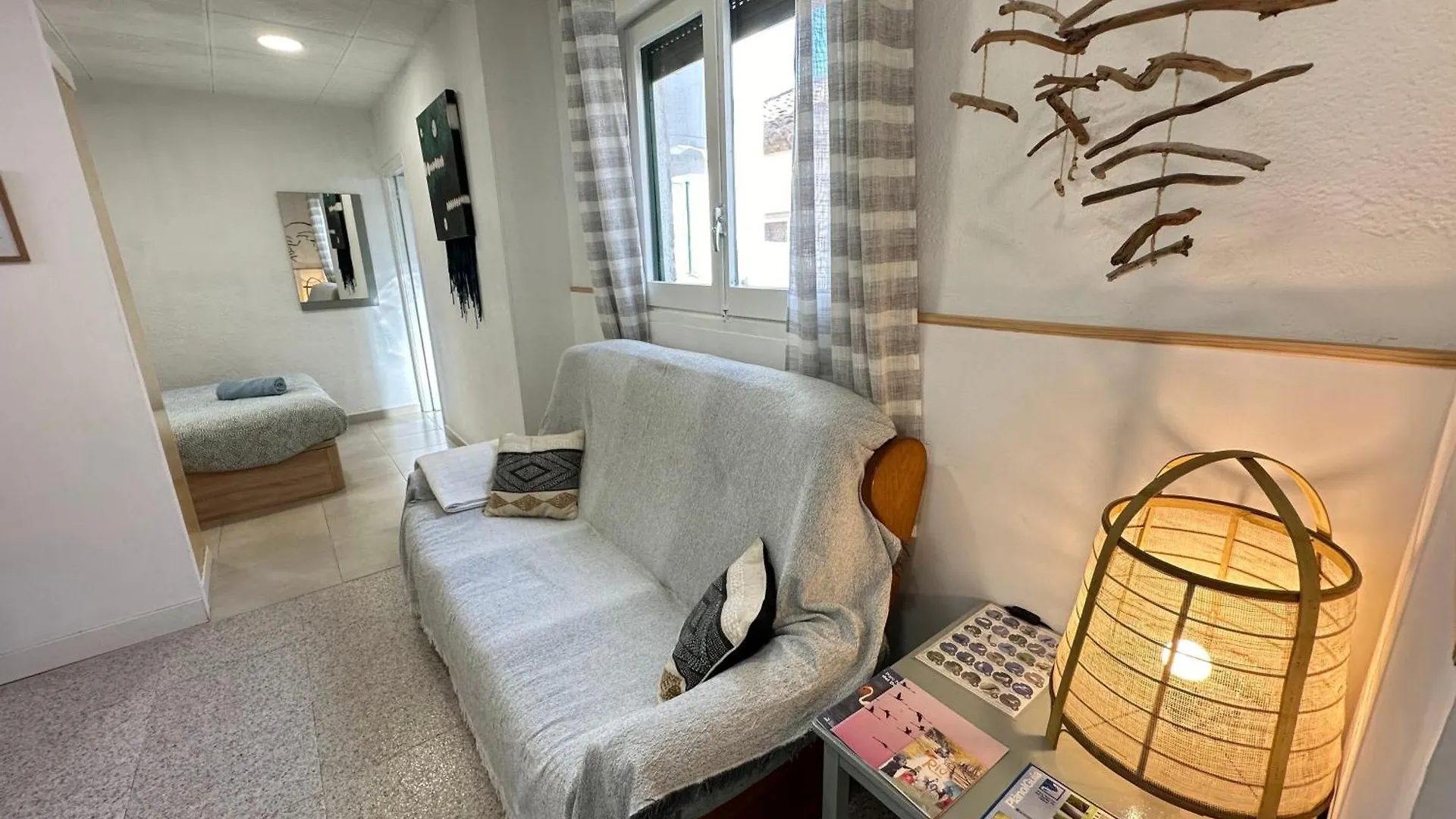 Apartamento Con Terraza Delta Slow Deltebre Apartment